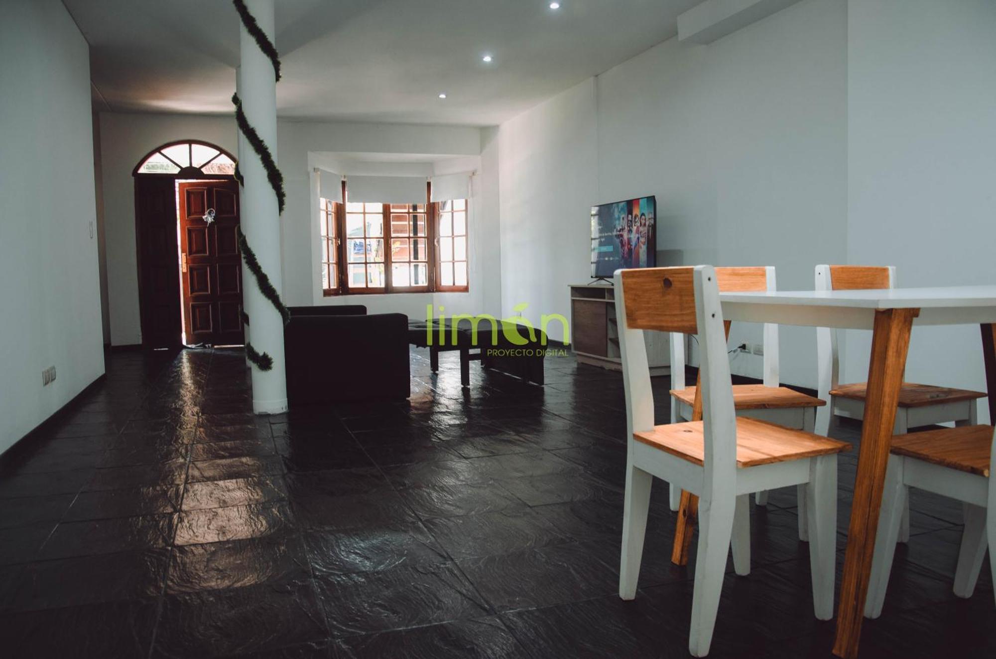 Excelente Casa Amplia Completa Privada Con Jardin Y Parrilla Homestay *
