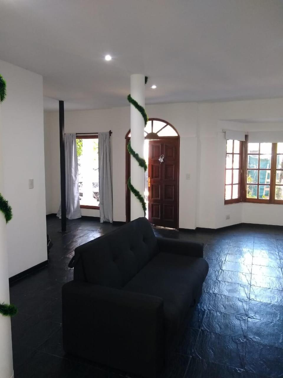 Excelente Casa Amplia Completa Privada Con Jardin Y Parrilla Homestay *